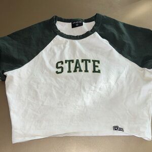 COLORADO STATE Raglan Crop Tee - White and Dark Green